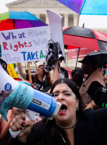 LA CORTE SUPREMA DEROGA EL DERECHO AL ABORTO EN TODO EE.UU.