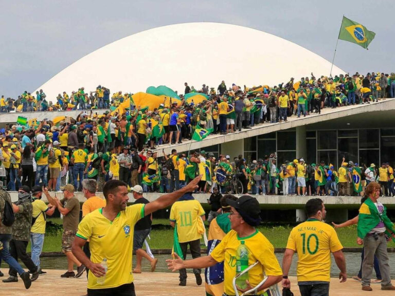Intento de Golpe de Estado en Brasil, al menos 1,200 bolsonaristas detenidos