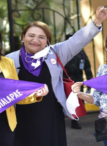 Mujeres en Honduras ponen en riesgo su salud por falta de regulación de Pastilla Anticonceptiva: