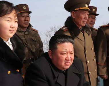 Kim Jong-un líder norcoreano con su hija