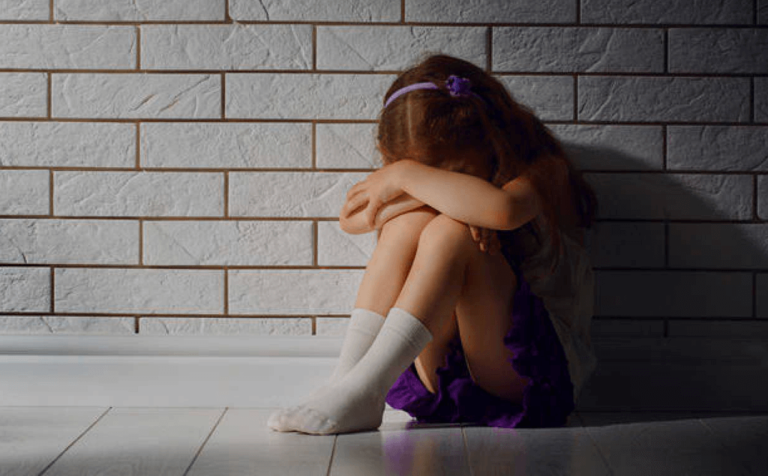 Niña de 12 años embarazada tras ser víctima de abuso sexual en su colegio