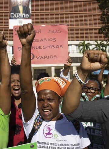 Mujeres protestando en RD