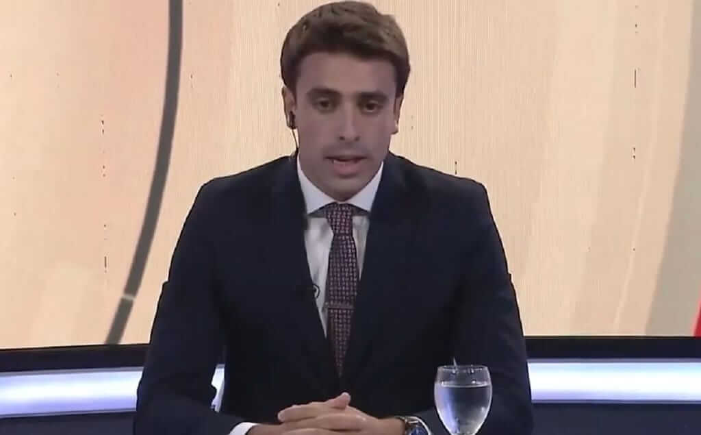 periodista argentino denuncia abusos