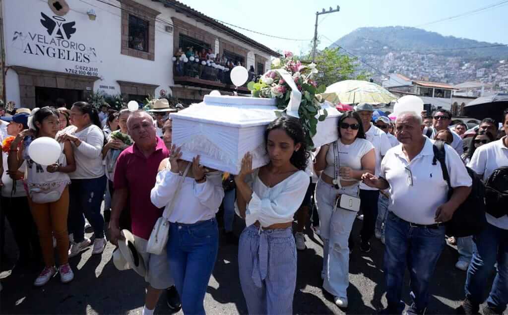 Entierro Camila Gómez