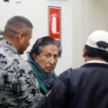 Alejandro Toledo, custodiado por la policía en Perú