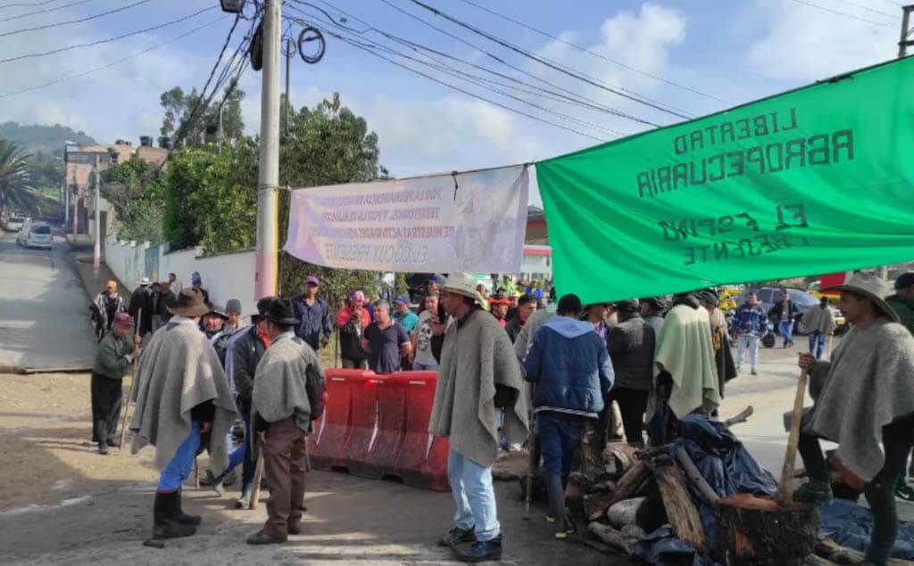 Campesinos y mineros protestan en boyacá