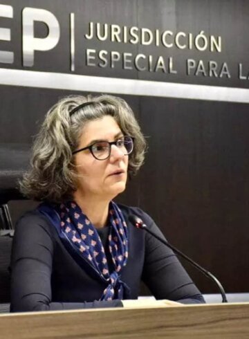 Julieta Lemaitre en la jurisdicción especial para la paz.