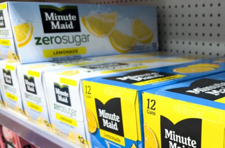 Limonada regular de Minute Maid en una tienda