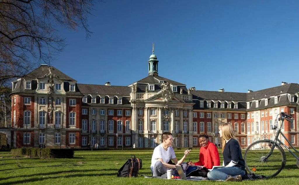 Universidad de Munster, lugar en el que se realizó el estudio de reducción de la semana laboral