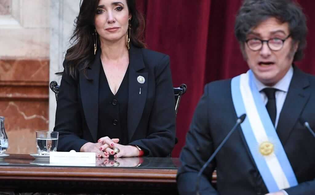 Victoria Villarruel y Javier Milei en un acto público