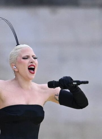 Lady Gaga cantando