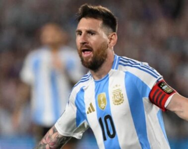 Lionel Messi celebrando uno de sus goles frente a Bolivia en las Eliminatorias