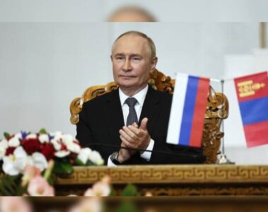 Vladimir Putin en medio de un evento político