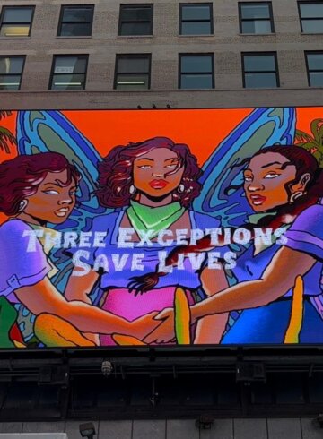 cartel en times square que pide despenalizar el aborto en RD