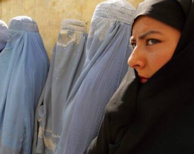 mujeres en iran