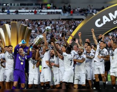 Botafogo celebrando el título de Libertadores