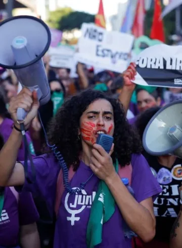 marchas por el aborto legal y seguro