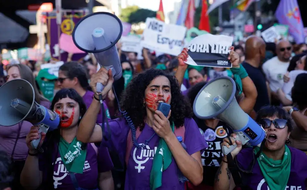 marchas por el aborto legal y seguro