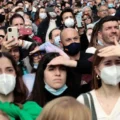 personas con tapabocas