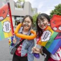 Sociedad en Japón pidiendo matrimonio igualitario