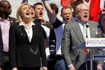 Jean Marie Le Pen junto a su hija Marine Le Pen