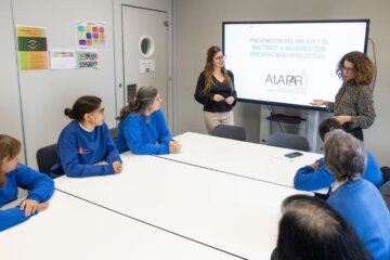 Taller de prevención del abuso y el maltrato a adolescentes con discapacidad intelectual