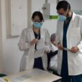 Medicos con tapabocas