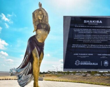 Estatua de Shakira en Barranquilla