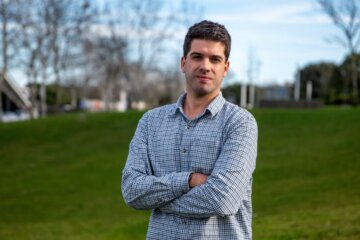 El bioinformático Jose Espejo Valle-Inclán, en el Centro de Cáncer de Páncreas Botton-Champalimaud, en Lisboa.