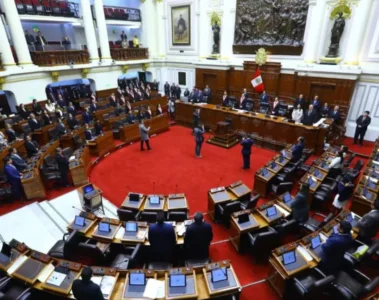 sesión en el congreso de Perú