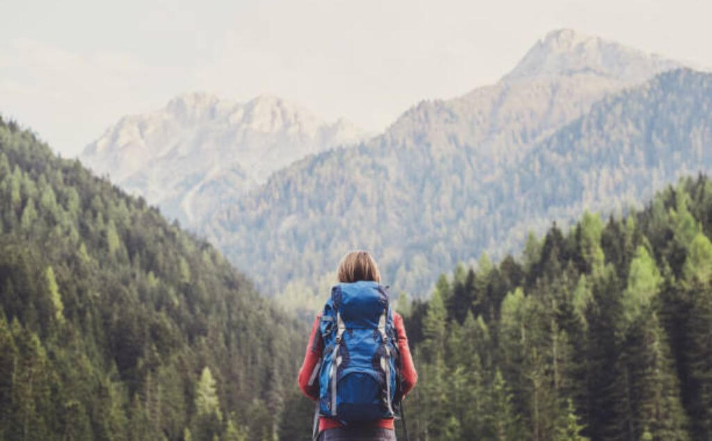 Persona en la montaña