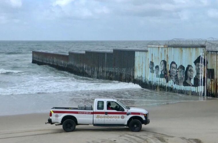 Muro Fronterizo entre estados unidos y México