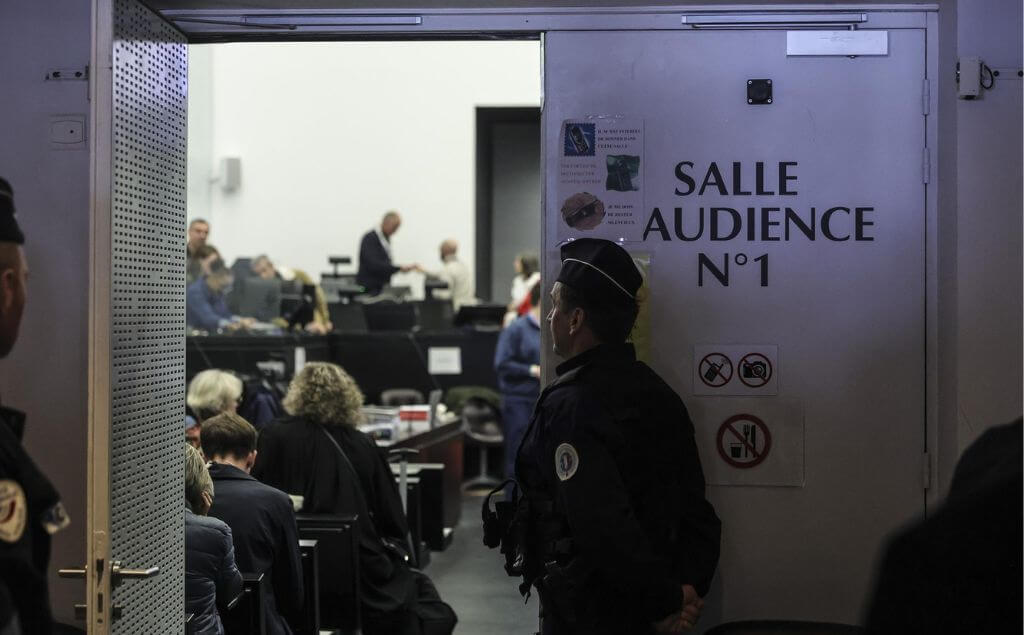 Sala de juicio en Francia