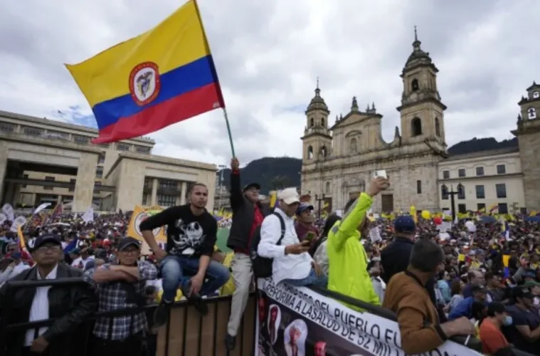 Marchas en la plaza de bolivar