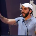 El presidente de El Salvador critica a Maduro