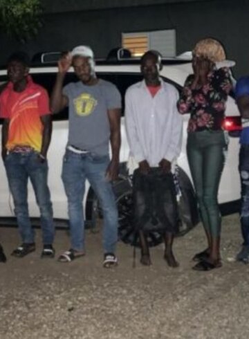 Ejército arrestando dominicanos