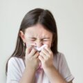 Niña con alergias