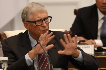 Bill Gates hablando