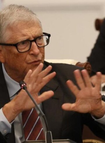 Bill Gates hablando