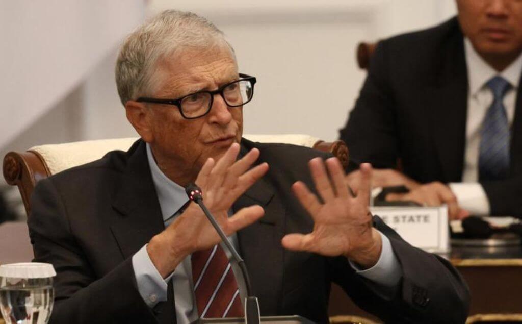 Bill Gates hablando