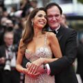 Daniella Pick y Quentin Tarantino en el Festival de Cine de Cannes en Francia el 13 de mayo del 2025.