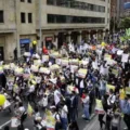 Personas se manifiestan en apoyo al presidente de Colombia, Gustavo Petro