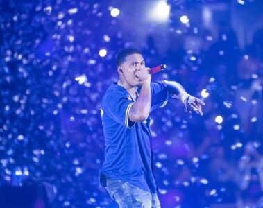 Mike towels en concierto