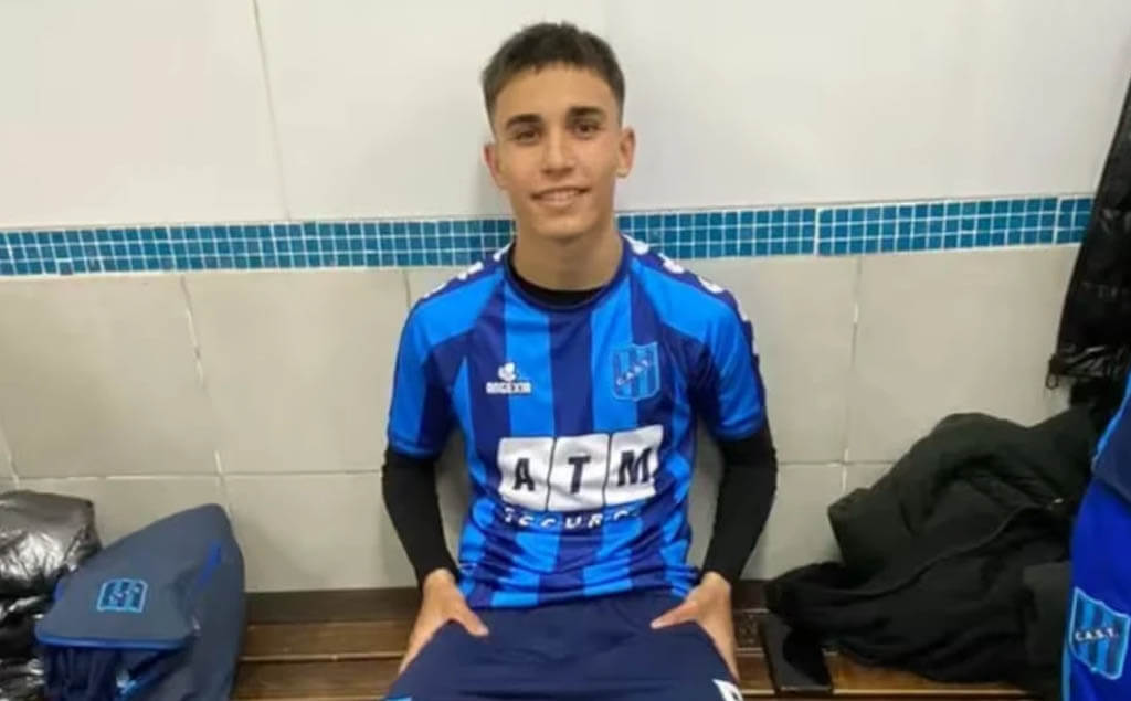 Joven futbolista que falleció en cirugía