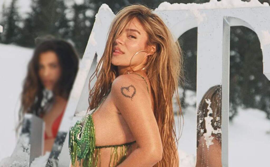 Tropicoqueta el nuevo album de Karol g