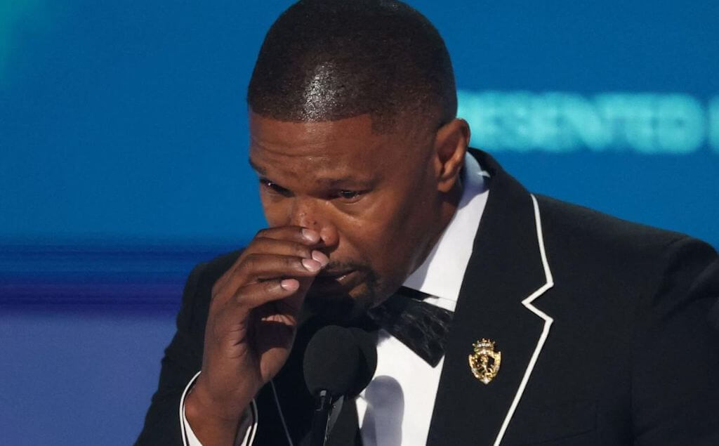 El llanto de Jamie Foxx al recibir un premio