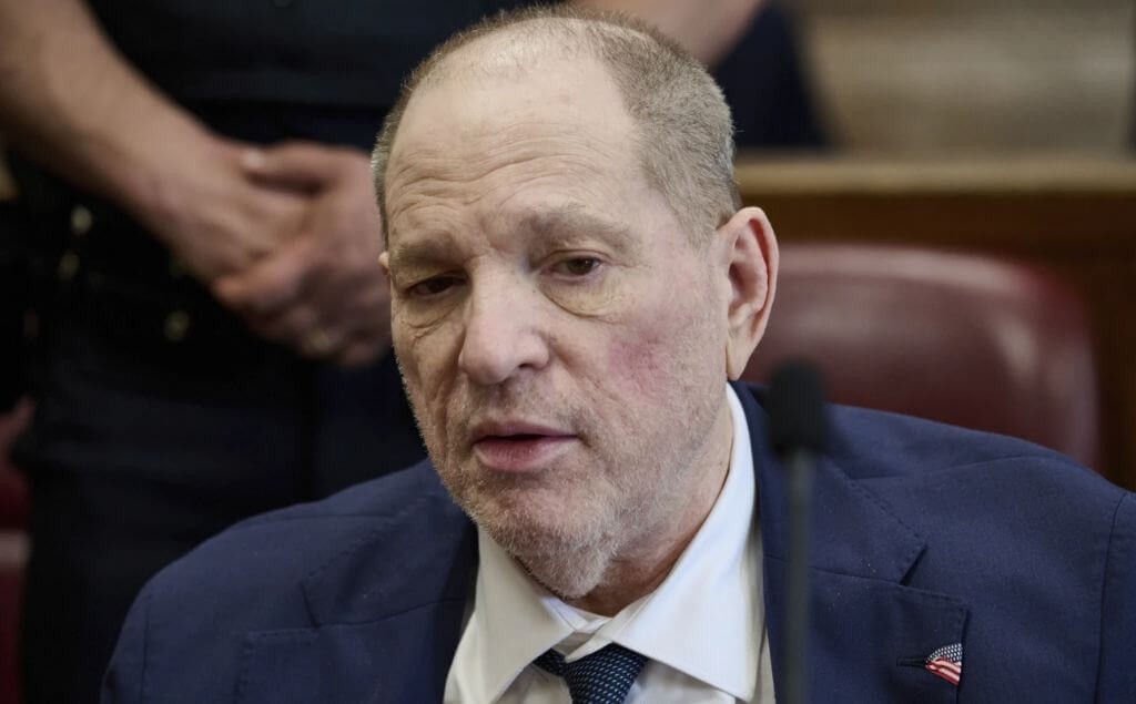 Harvey Weinstein esperando su juicio en el tribunal de New York