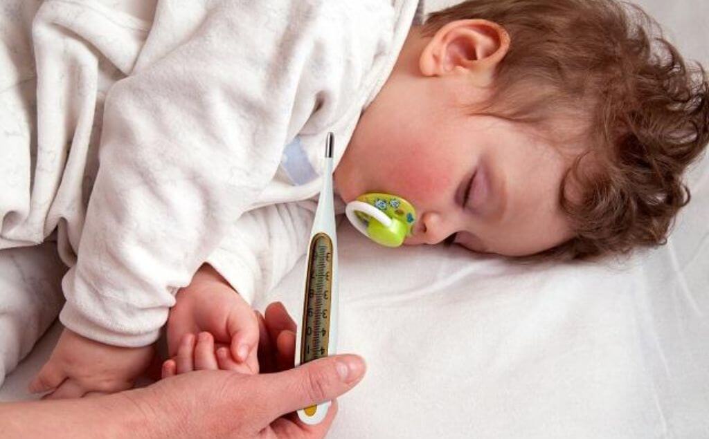 Alerta por aumento de casos de fiebre en Colombia
