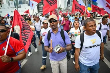 Panamá y Venezuela reactivarán servicios consulares