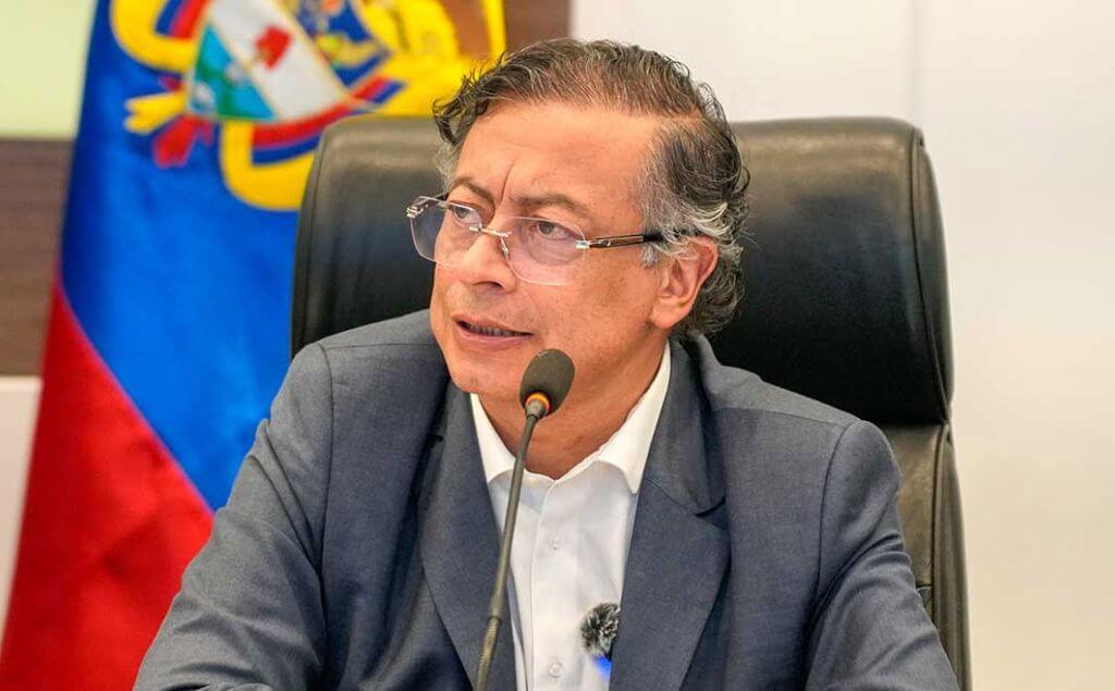 Petro cancela consulta tras aprobar reforma laboral